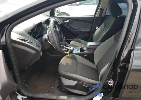 2014 Ford Focus Se from USA, damaged, VIN 1FADP3K22EL438530